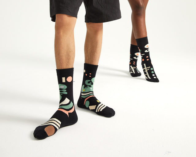 Art Socks - Variegated Black Jacquard socks (1)